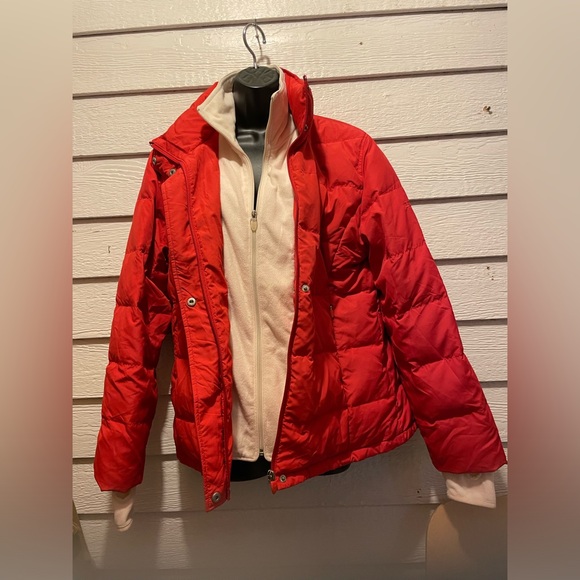 Down Filled Red Puffer Jacket with Fleece Lining - IZOD Sz Med - Picture 3 of 9